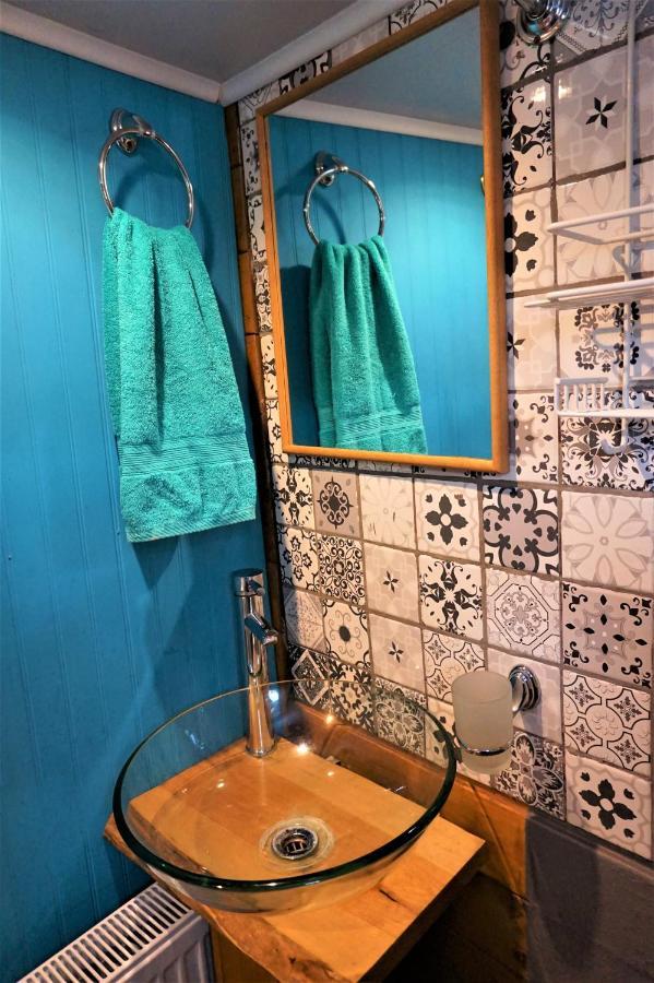 Corner Hostel Πουέρτο Νατάλες Εξωτερικό φωτογραφία
