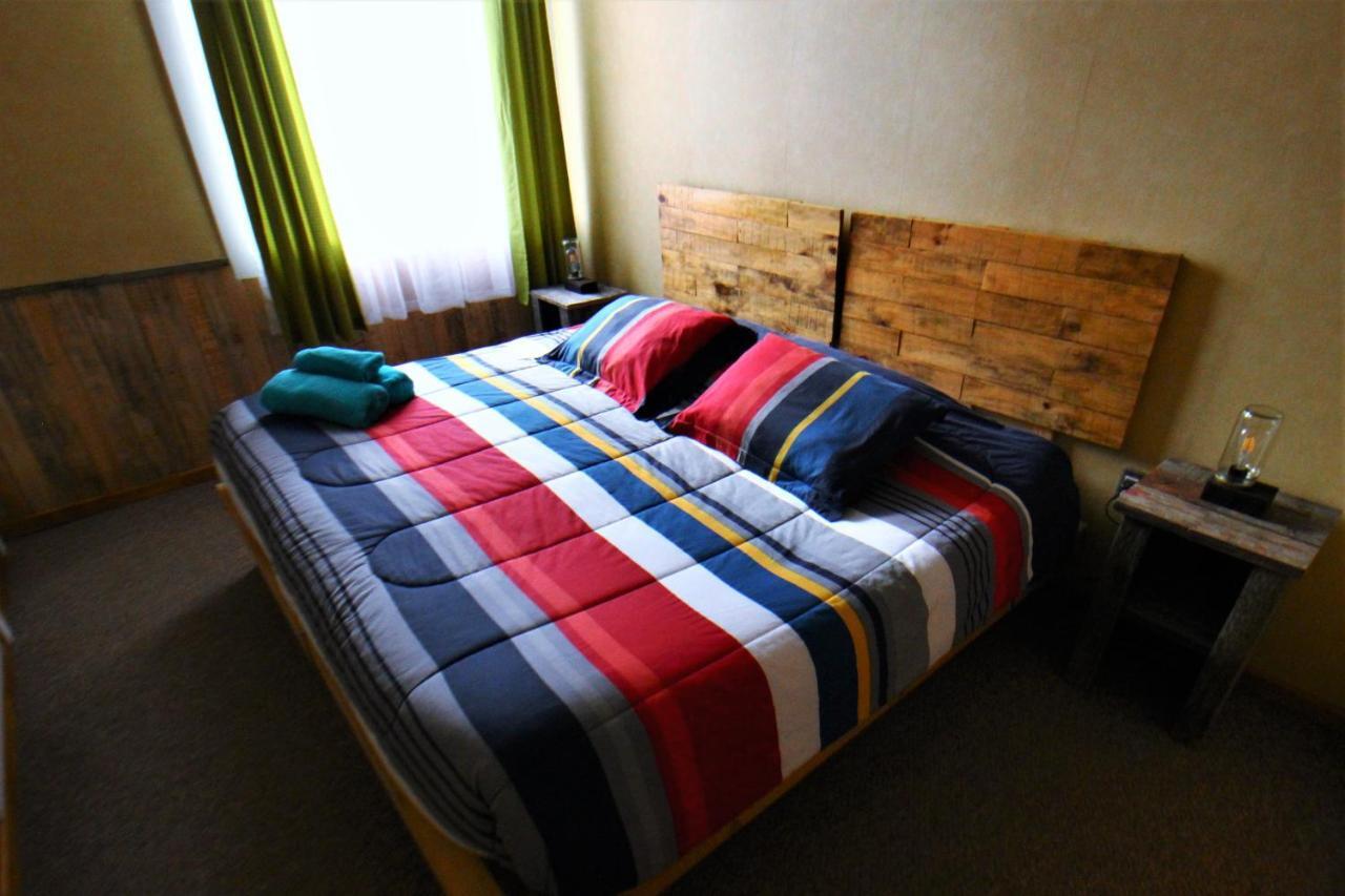 Corner Hostel Πουέρτο Νατάλες Εξωτερικό φωτογραφία