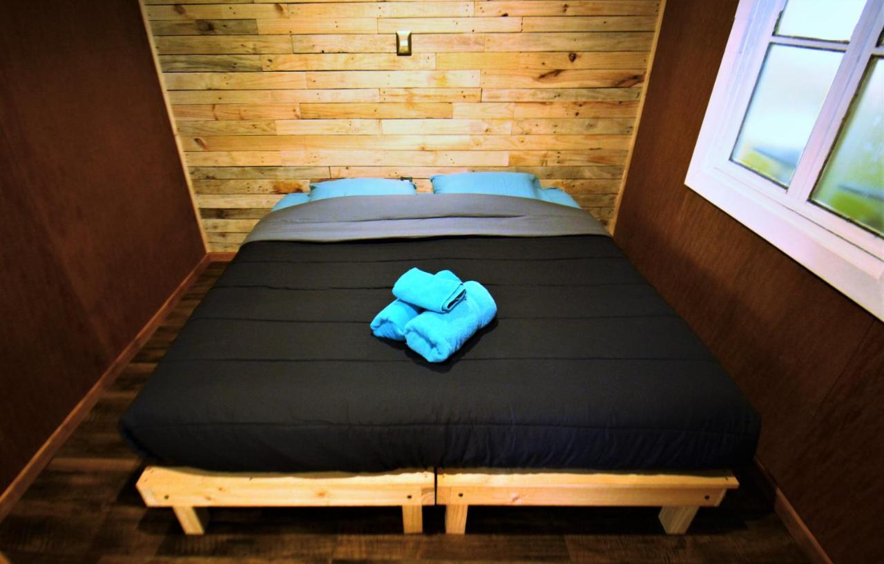 Corner Hostel Πουέρτο Νατάλες Εξωτερικό φωτογραφία